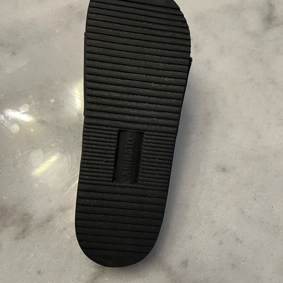 NEW Axel Arigato 2024 rubber sandals size 36 - Picture 3 of 4